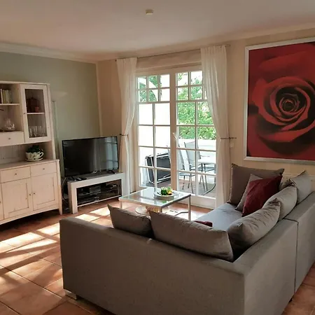 Modern Near Seabeach * Binz