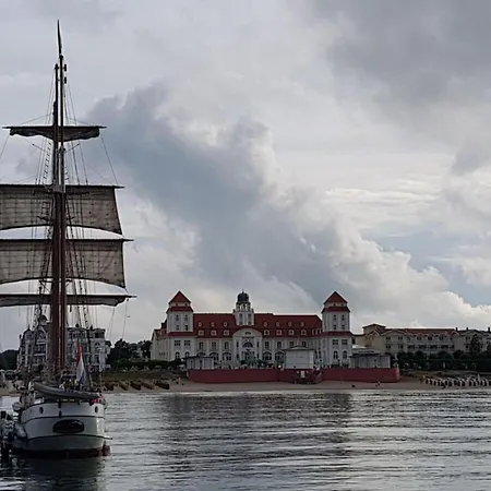 Modern Near Seabeach * Binz