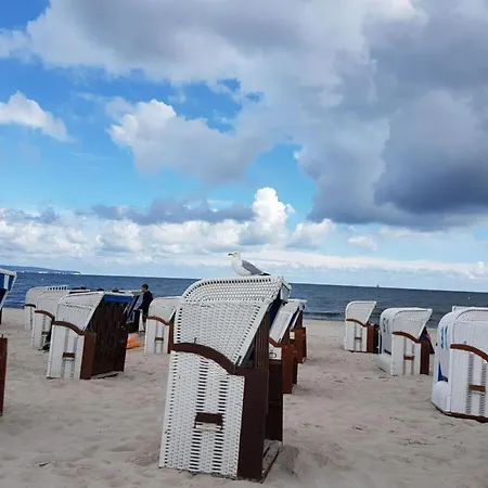 Apartamento Modern Near Seabeach Binz